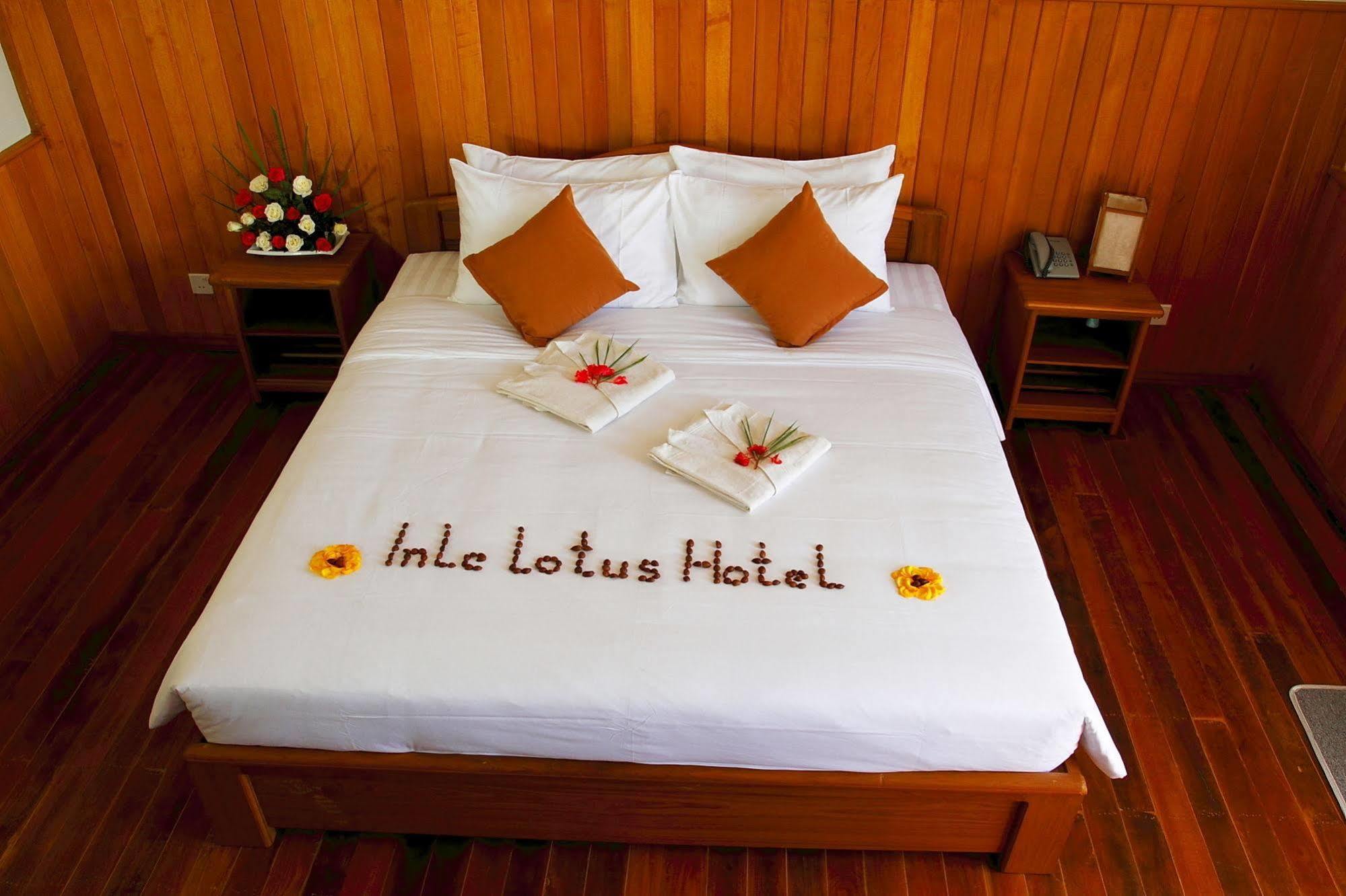 Inle Lotus Hotel Nyaung Shwe Exterior photo